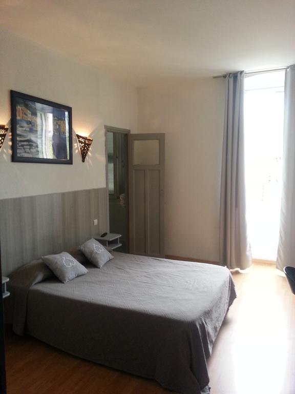 Hotel Univers Bastia  Exterior photo